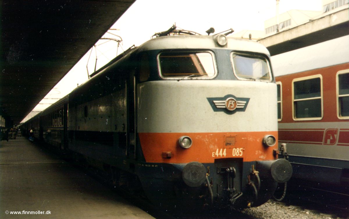 FS 444 085